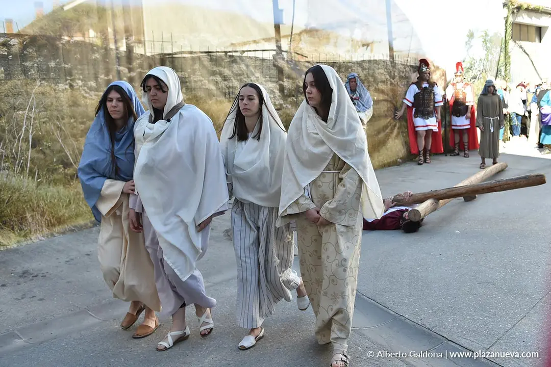 V&iacute;a Crucis 2025 en Andosilla 6