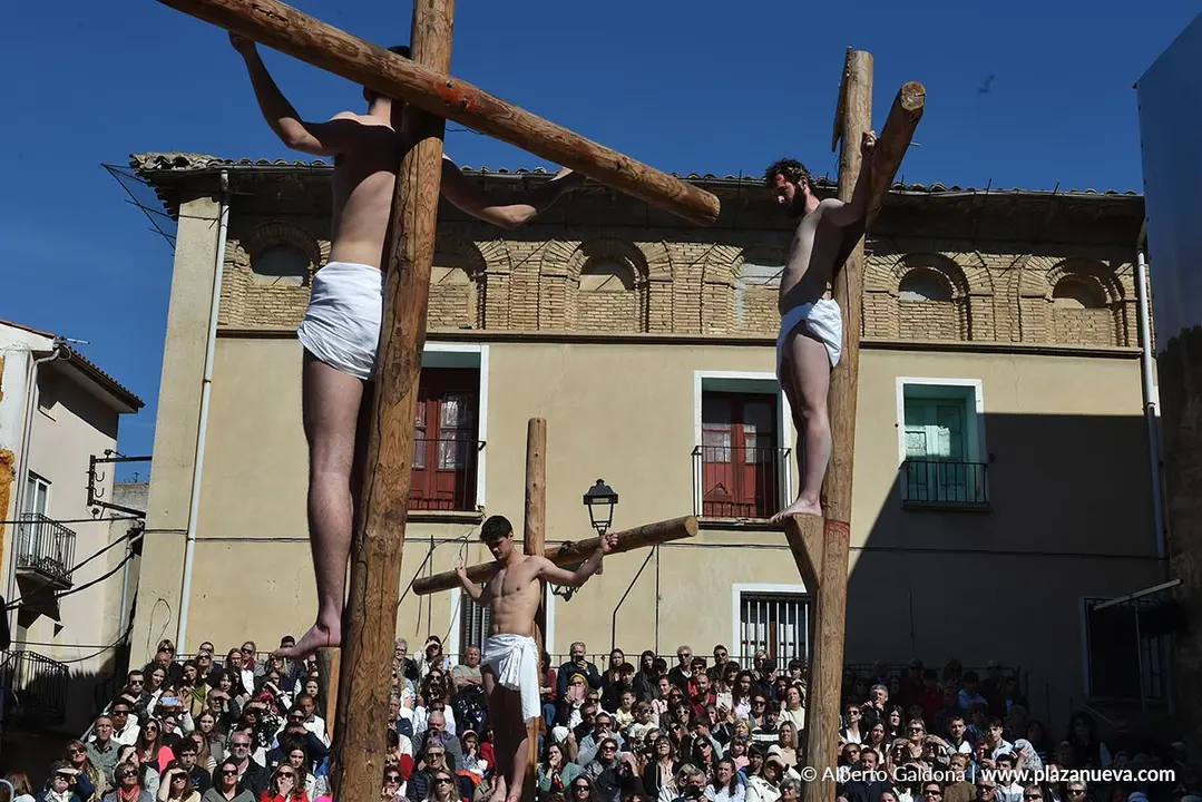 V&iacute;a Crucis 2025 en Andosilla 11