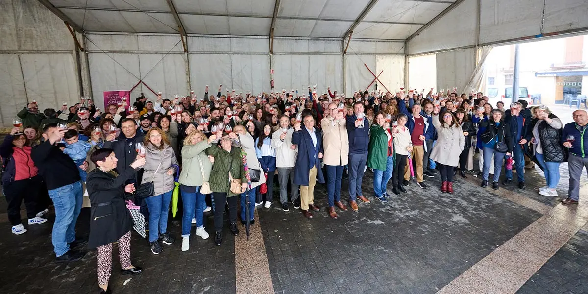 La D.O. Navarra reuni&oacute; a m&aacute;s de 250 personas en Corella en el D&iacute;a del Vino D.O.
