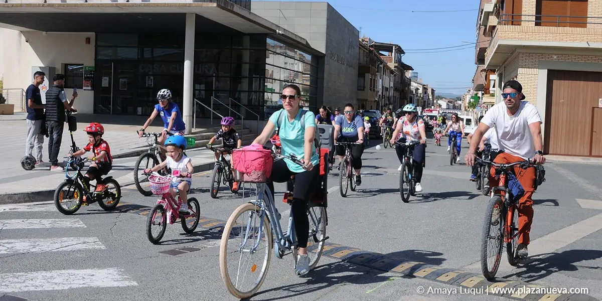 D&iacute;a de la Bicicleta 2025 en Caparroso 3