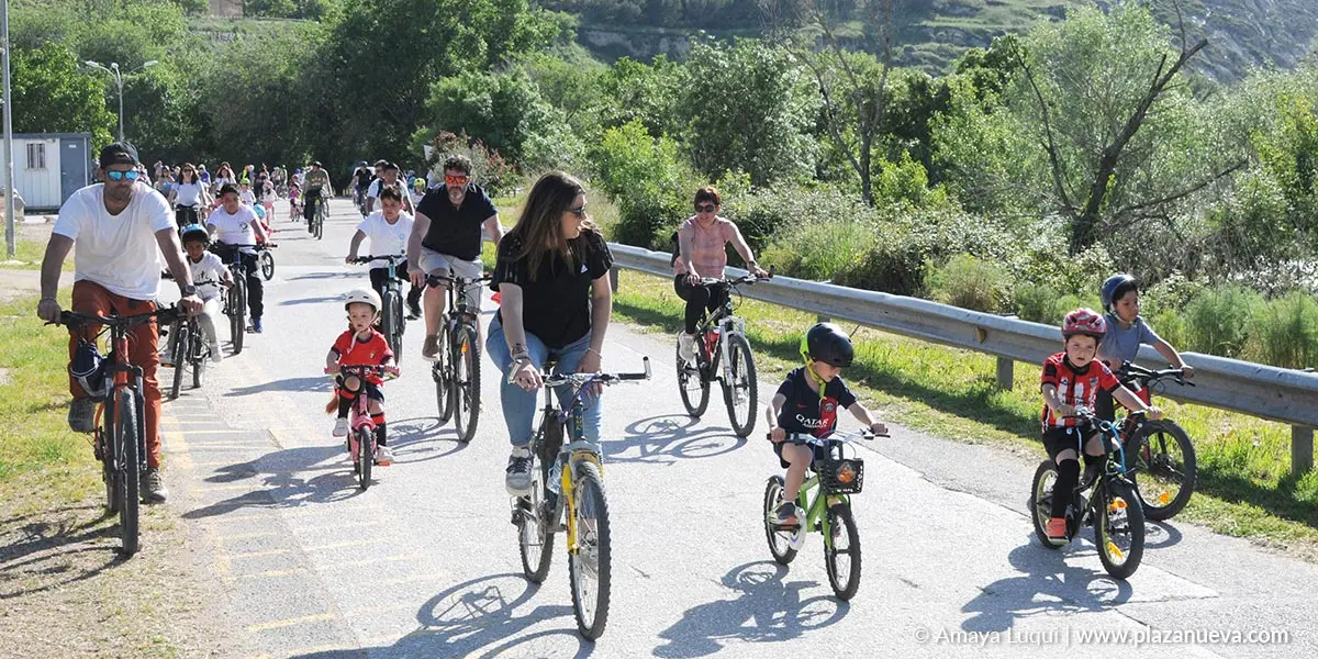 D&iacute;a de la Bicicleta 2025 en Caparroso 8