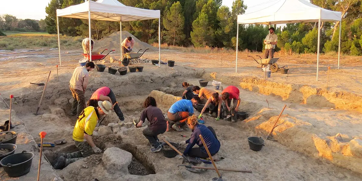 Excavaci&oacute;n arqueol&oacute;gica en el Convento de Mall&eacute;n
