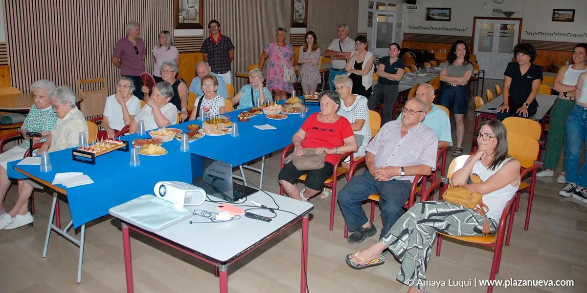 Finaliza en Caparroso y Olite el curso de &lsquo;La Escuela de la Experiencia&rsquo;, con gran acogida entre mayores y familias
