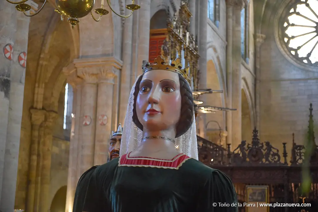 Gigantes en la Novena de Santa Ana Tudela 2025 6