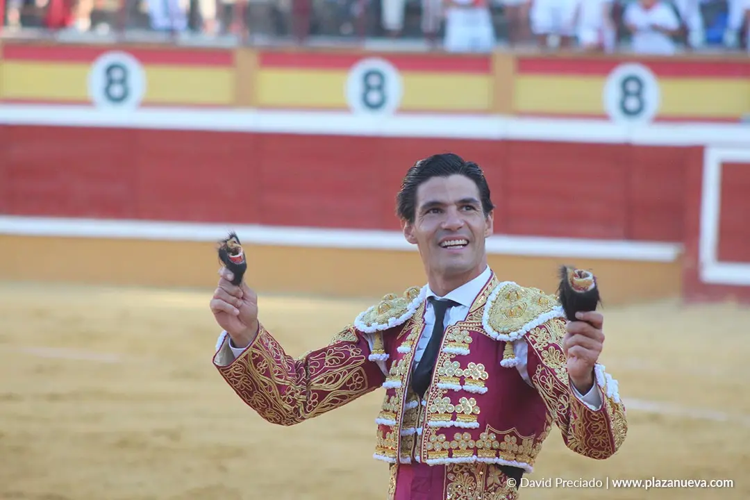 Corrida de toros en Tudela d&iacute;a 26 40