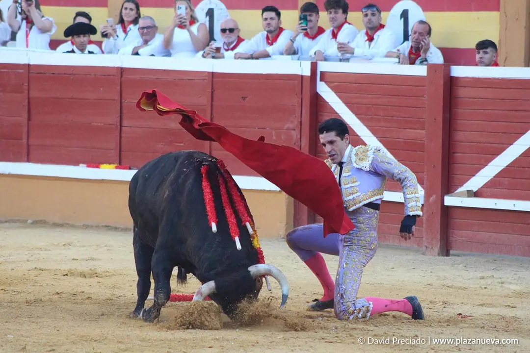 Corrida de toros en Tudela d&iacute;a 26 58