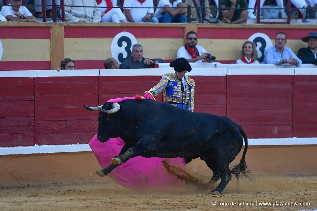 Corrida de toros en Tudela d&iacute;a 26 80