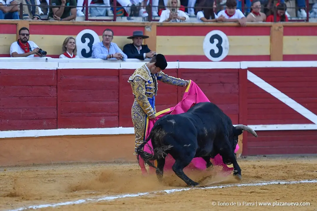 Corrida de toros en Tudela d&iacute;a 26 81