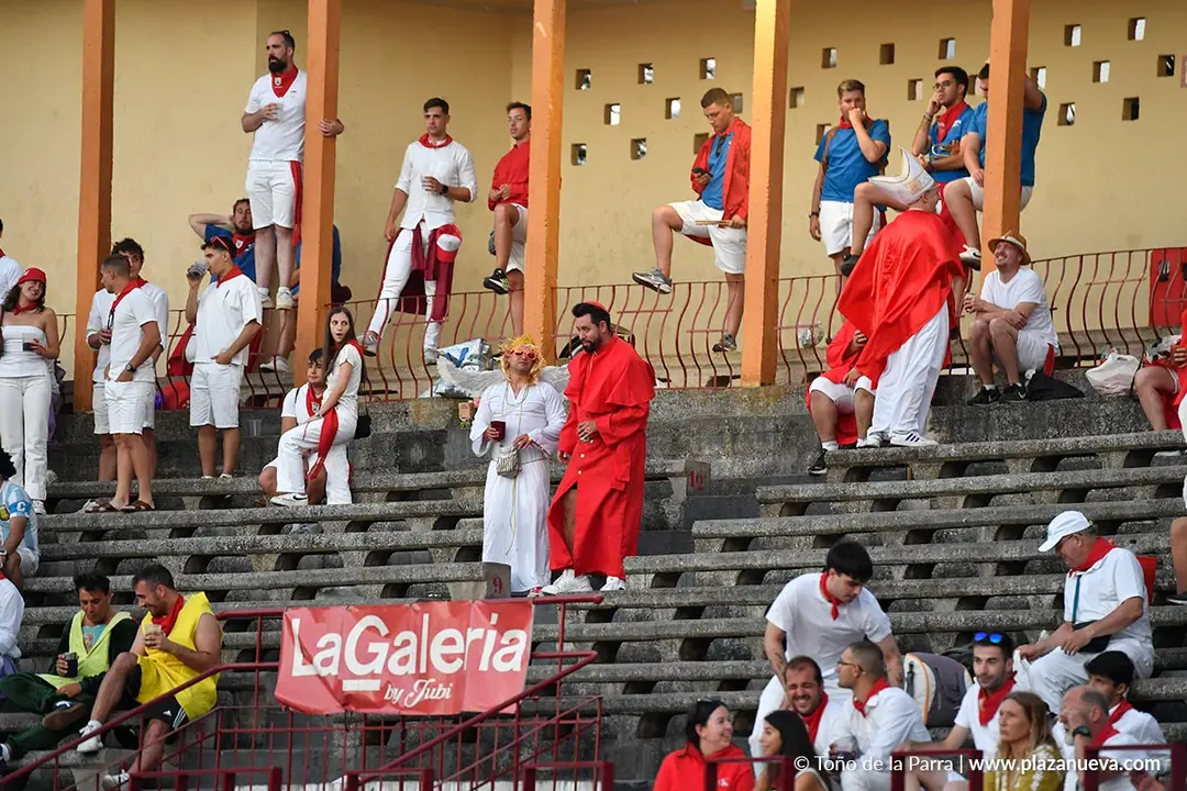 Corrida de toros en Tudela d&iacute;a 26 87