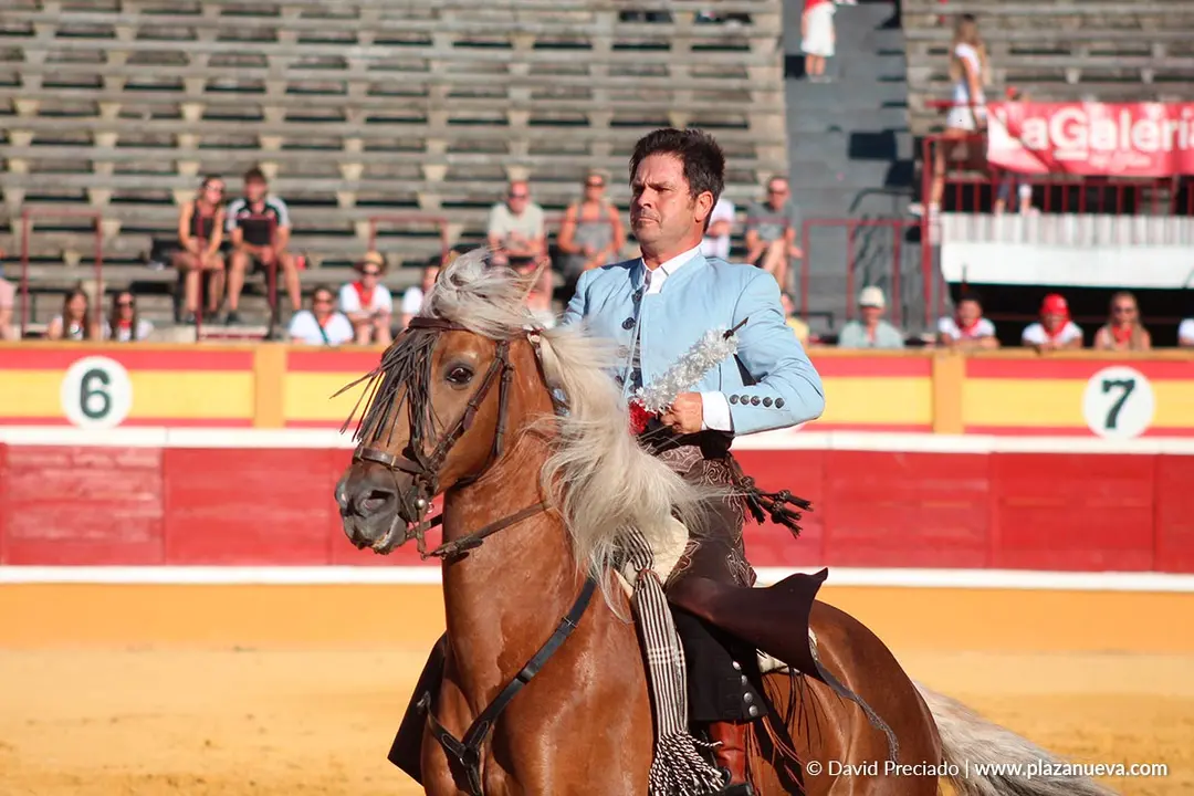 Corrida de rejones en Tudela d&iacute;a 27 2025 17