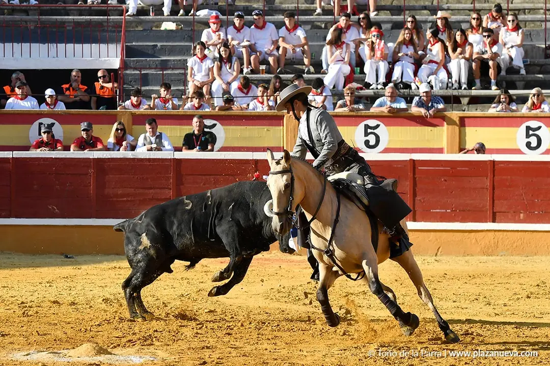 Corrida de rejones en Tudela d&iacute;a 27 2025 23