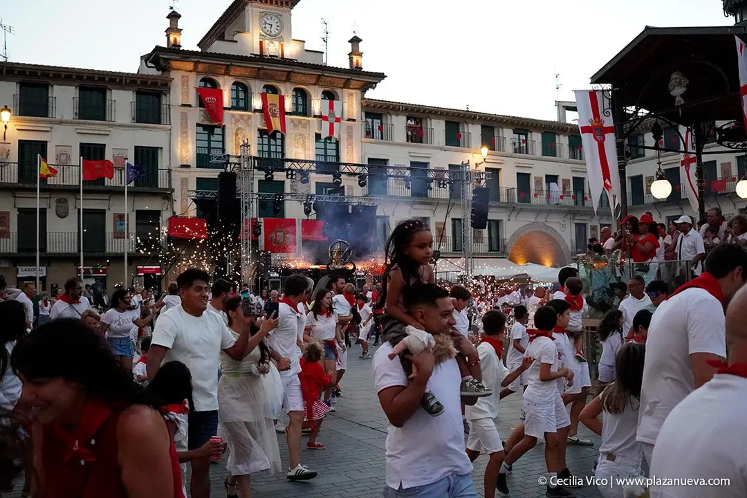 Toro de fuego en Tudela d&iacute;a 27 2025 2