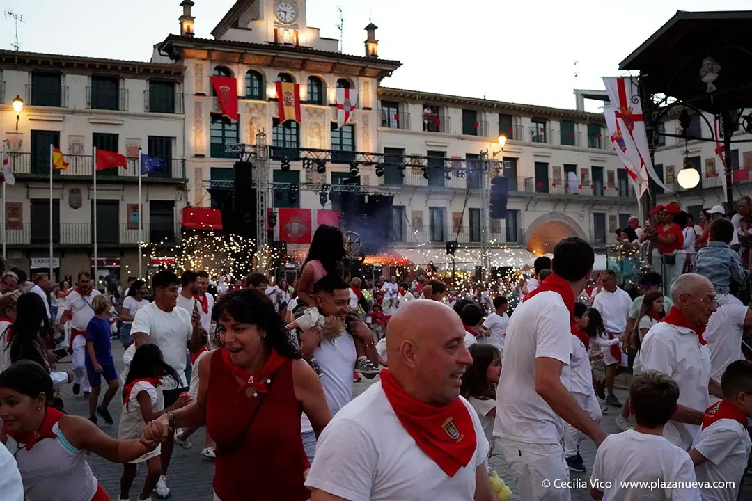 Toro de fuego en Tudela d&iacute;a 27 2025 1