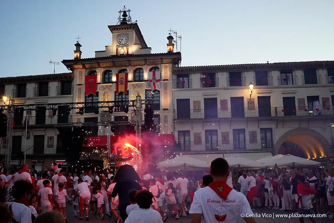 Toro de fuego en Tudela d&iacute;a 27 2025 11