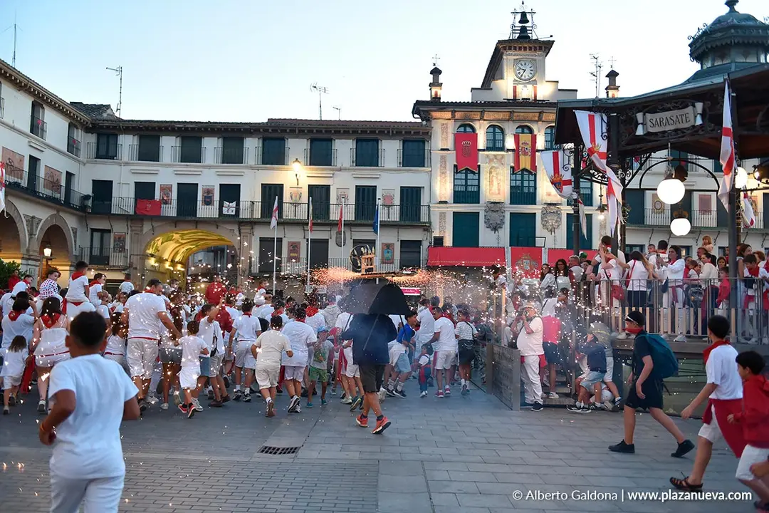 Toro de fuego en Tudela d&iacute;a 30 2025 2