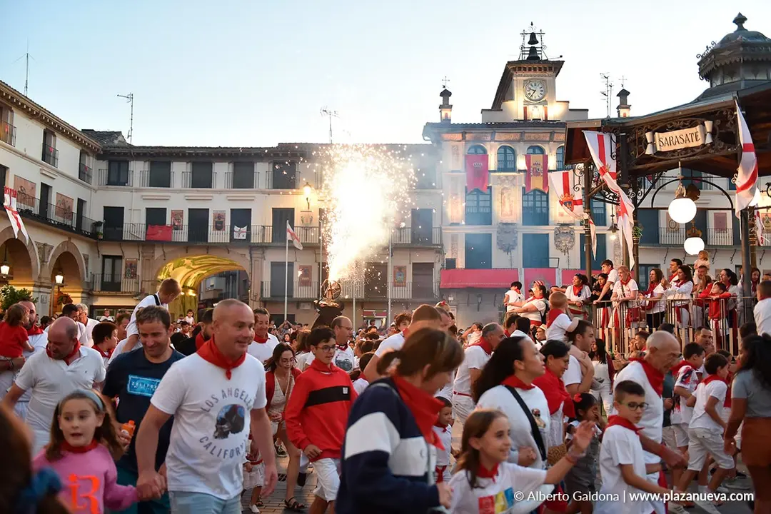 Toro de fuego en Tudela d&iacute;a 30 2025 4