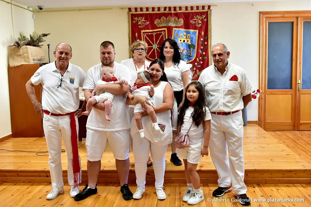 Fiestas de San Mart&iacute;n de Unx 2025   Cohete 8