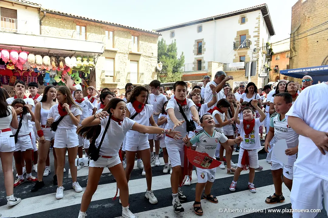 Fiestas de San Mart&iacute;n de Unx 2025   Cohete 27