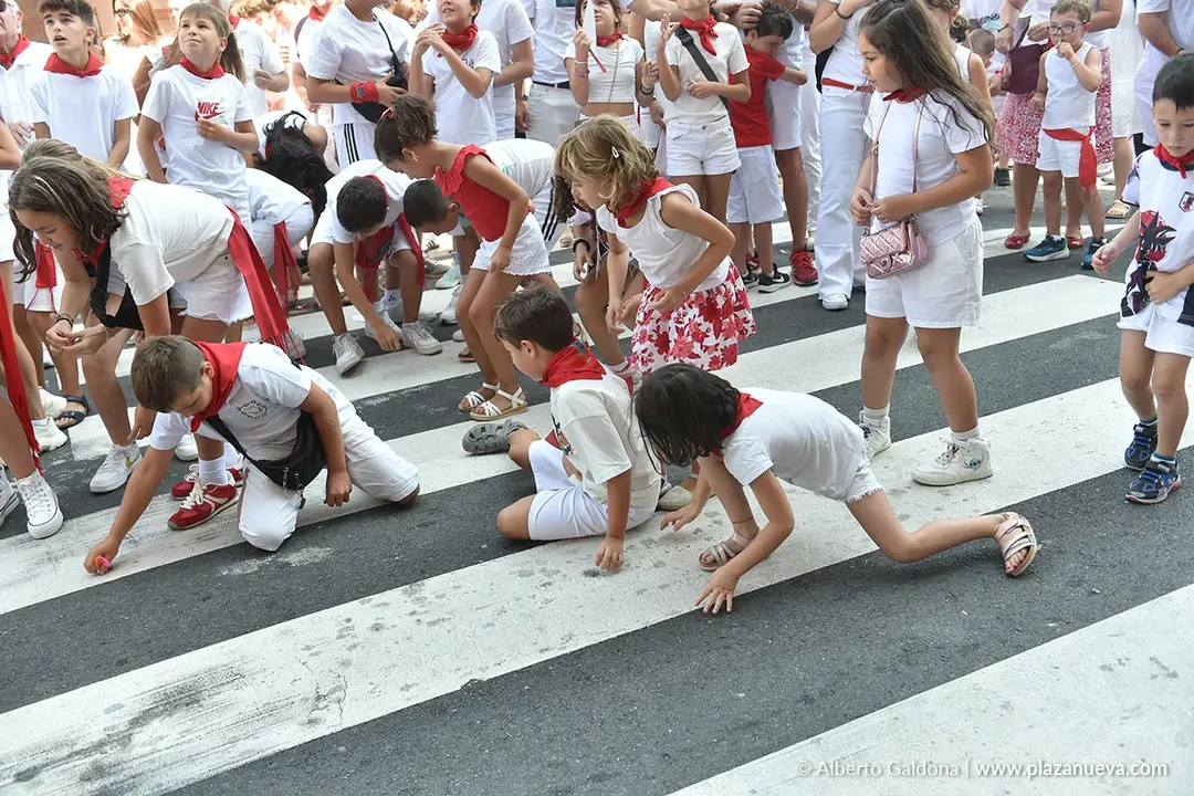 Fiestas de San Mart&iacute;n de Unx 2025   Cohete 36