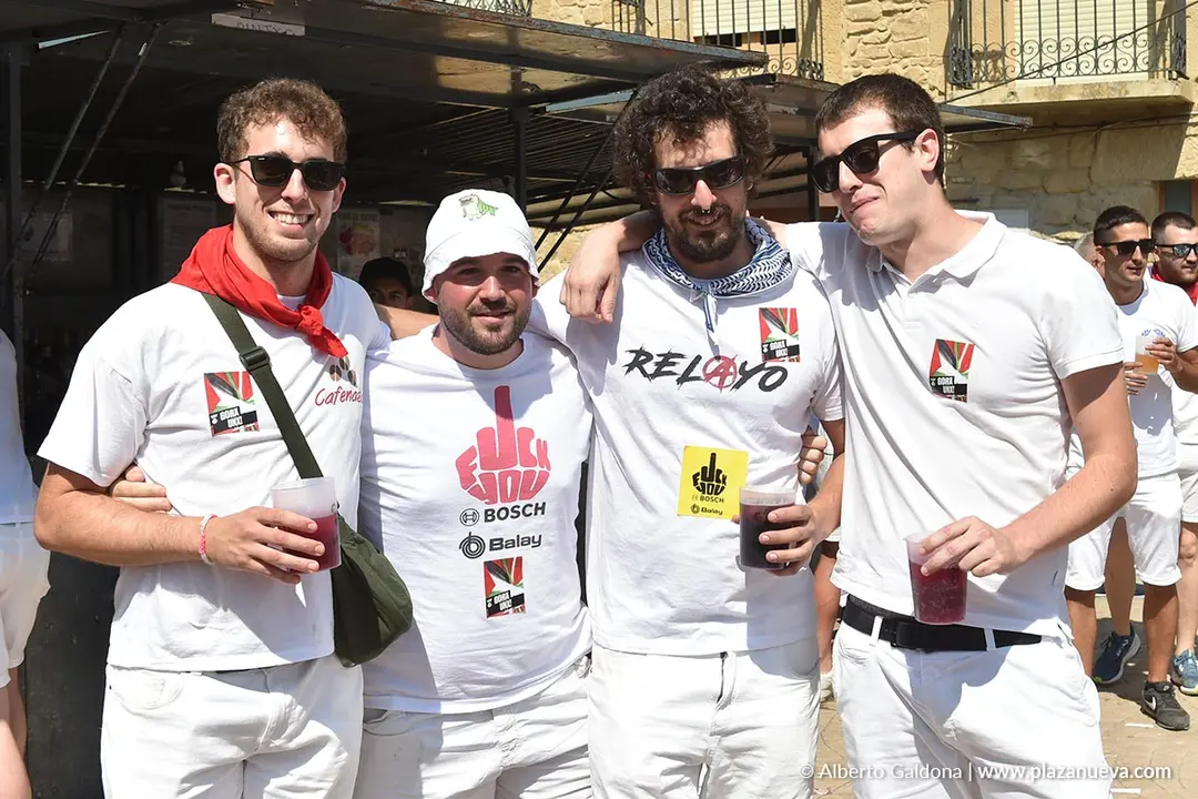 Fiestas de San Mart&iacute;n de Unx 2025   Cohete 46