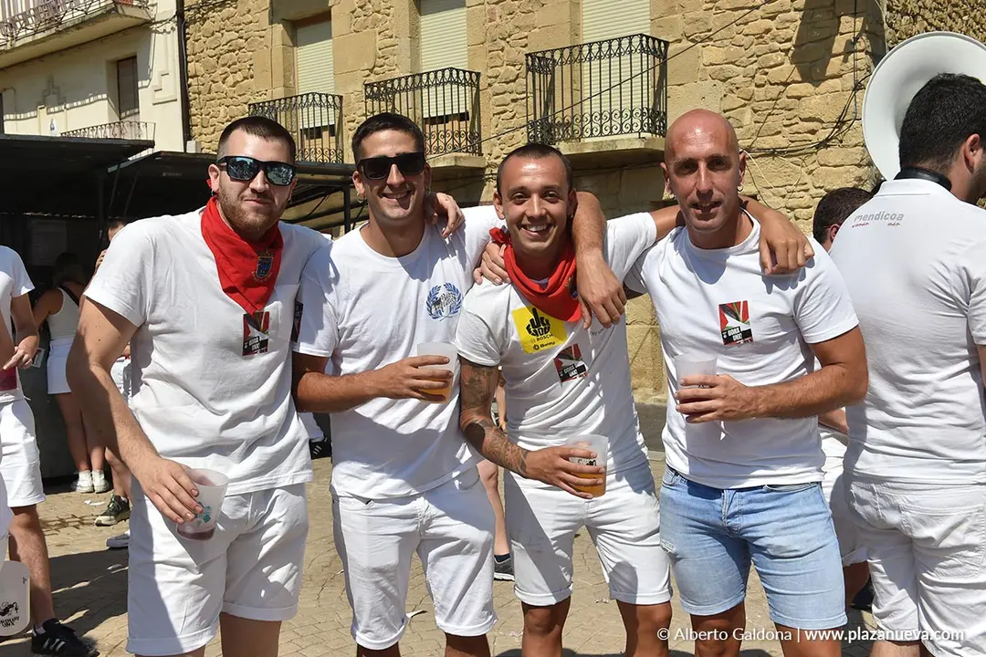 Fiestas de San Mart&iacute;n de Unx 2025   Cohete 47