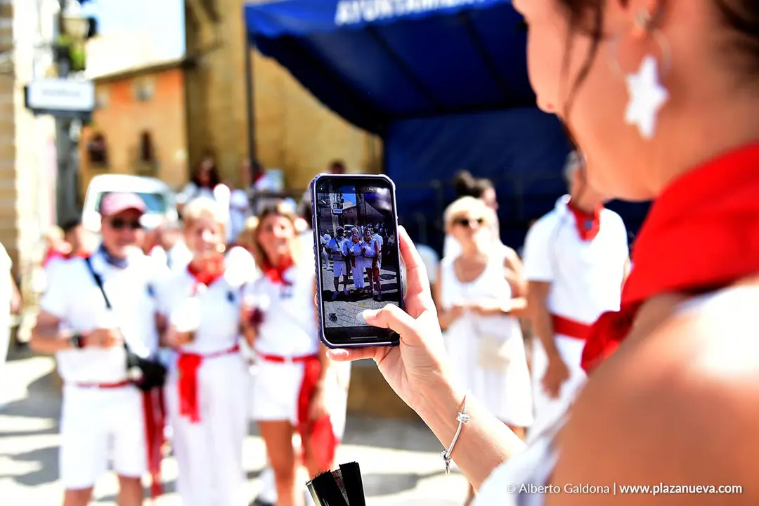 Fiestas de San Mart&iacute;n de Unx 2025   Cohete 50