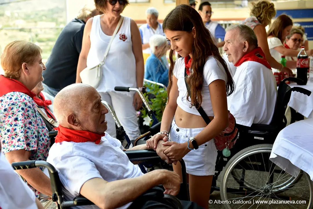 Fiestas de San Mart&iacute;n de Unx 2025   Cohete 68