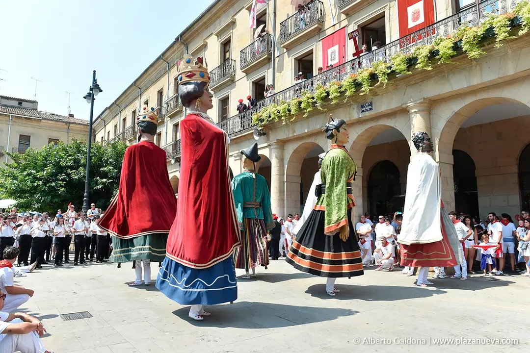 Fiestas de Tafalla 2025 Baile Gigantes 10