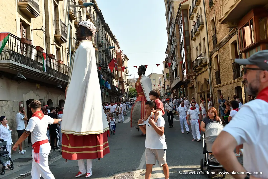Fiestas de Tafalla 2025 Procesi&oacute;n 11