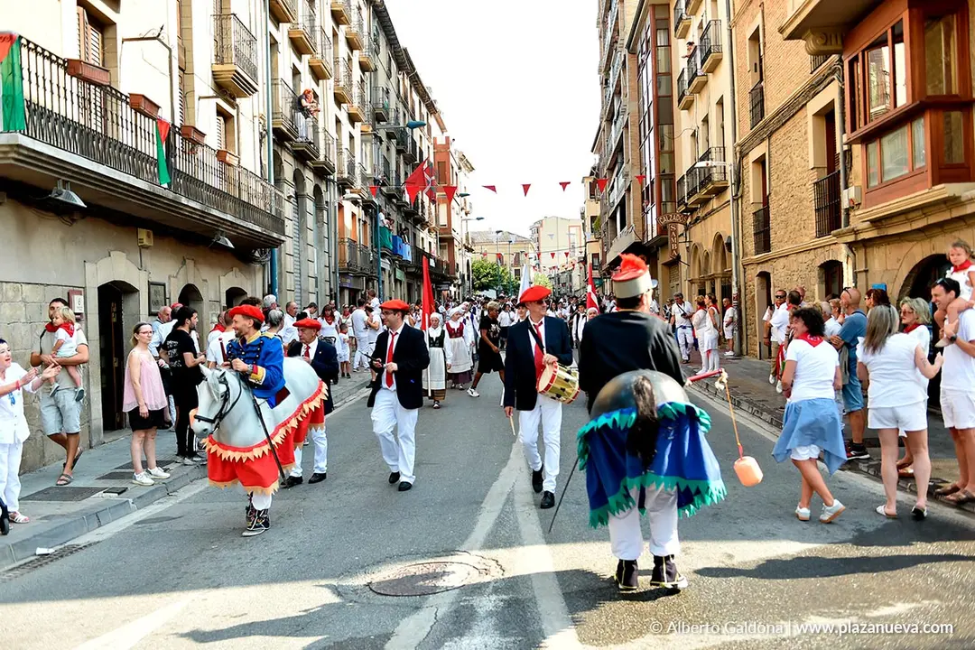 Fiestas de Tafalla 2025 Procesi&oacute;n 13
