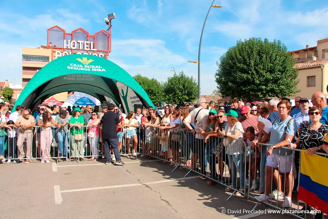 Salida de la etapa 9 de La Vuelta desde Alfaro 3