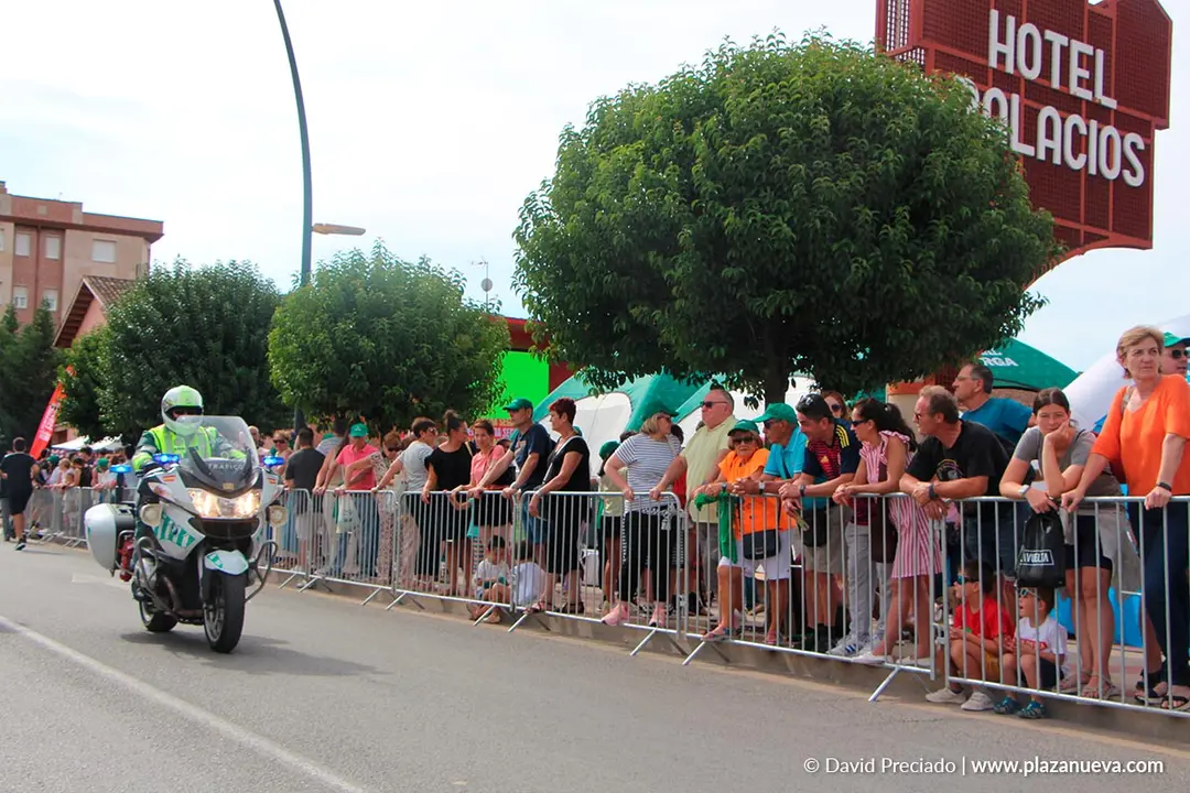 Salida de la etapa 9 de La Vuelta desde Alfaro 31