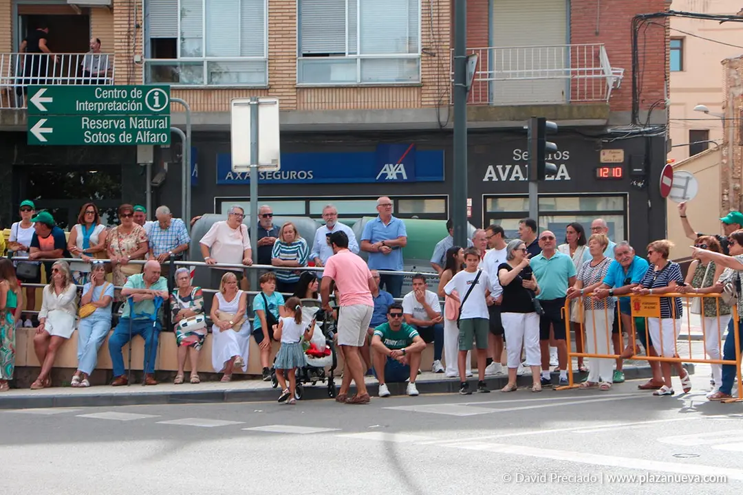 Salida de la etapa 9 de La Vuelta desde Alfaro 58