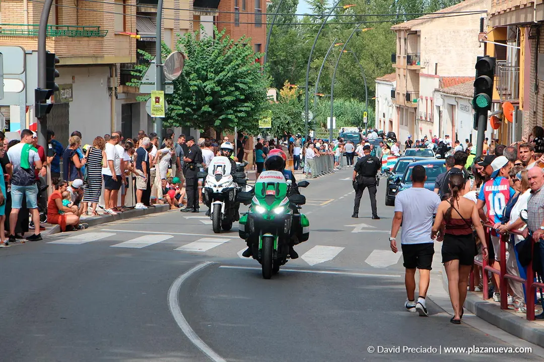 Salida de la etapa 9 de La Vuelta desde Alfaro 61