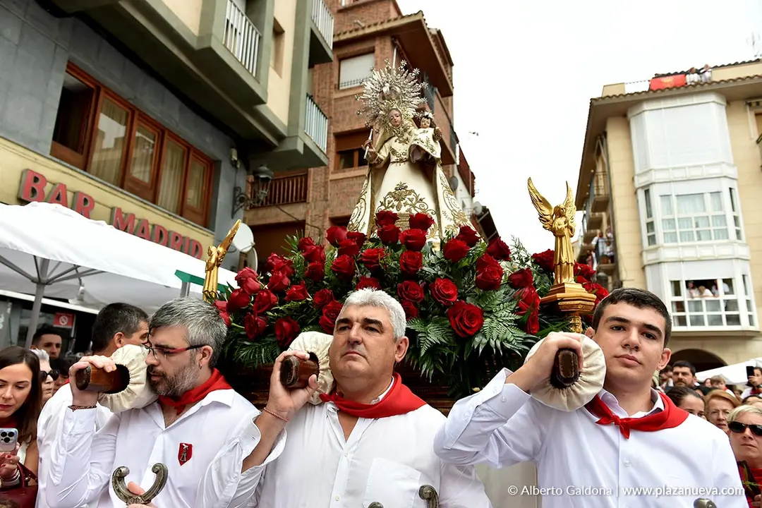 Fiestas de Peralta 2025 Procesi&oacute;n 15