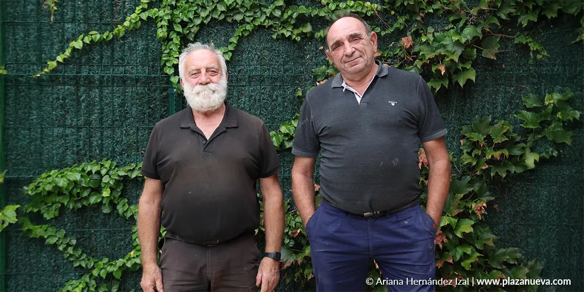 Caseros, locales, de kil&oacute;metro cero y de la huerta, as&iacute; son los pimientos de los hermanos Luis y Javier Navarro Moracho