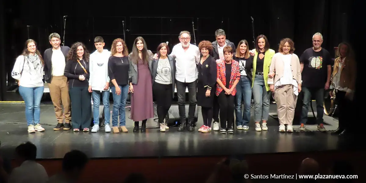 Entrega de los premios del Memorial Thomas Watorsky de Murchante que lograron reunir a 43 fot&oacute;grafos en un rally lleno de creatividad