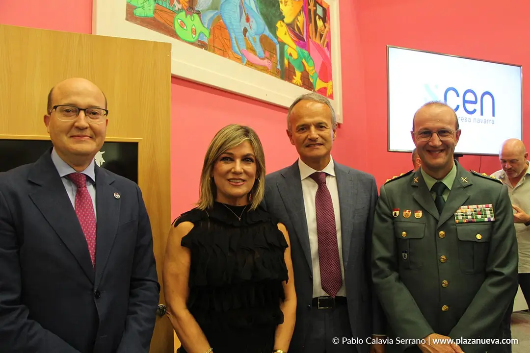 3 Carlos Fern&aacute;ndez Valdivieso (Secretario General de la CEN), Laura Sand&uacute;a (Aceites Sand&uacute;a), Manuel Piquer Mart&iacute;n (Presidente de la CEN) y Jos&eacute; Miguel Barbero (Coronel de la Guardia Civil)