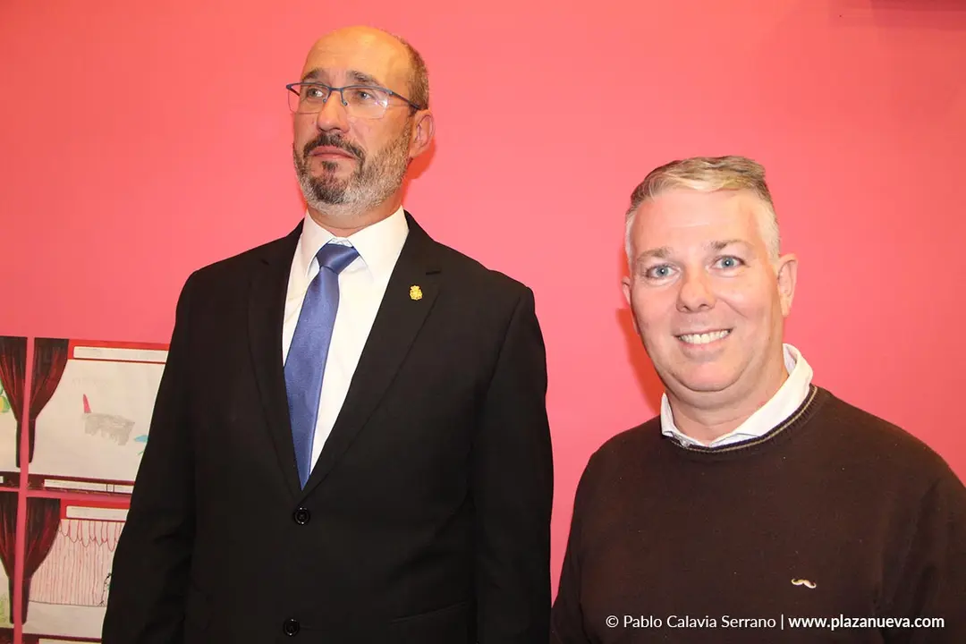 10 Jos&eacute; Antonio Palacios (Inspector Jefe de la Polic&iacute;a Nacional) y Fernando Ferrer (Presidente de la Mancomunidad de la Ribera)