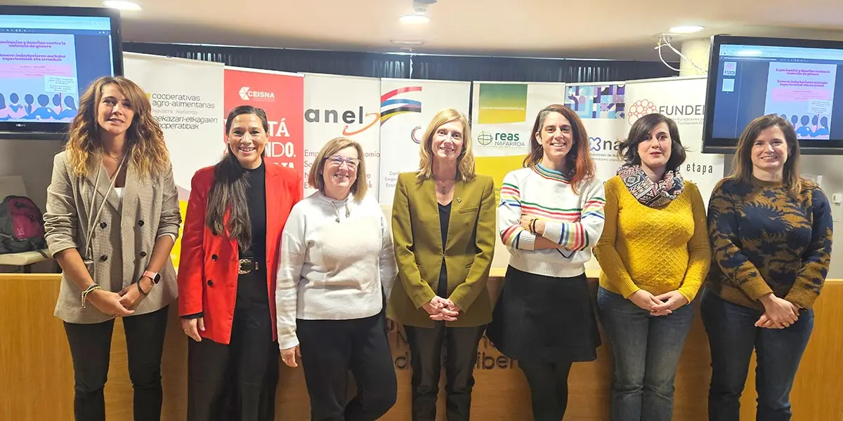 Eva Aoiz Aperte, Mar&iacute;a Eugenia Clouet, Mar&iacute;a Jes&uacute;s &Aacute;lvarez Urricelqui, Susana Villanueva, June San Mill&aacute;n Garc&iacute;a, Sandra Cerr&oacute;n Gonz&aacute;lez y Mar&iacute;a Ibarrola Lostal&eacute;