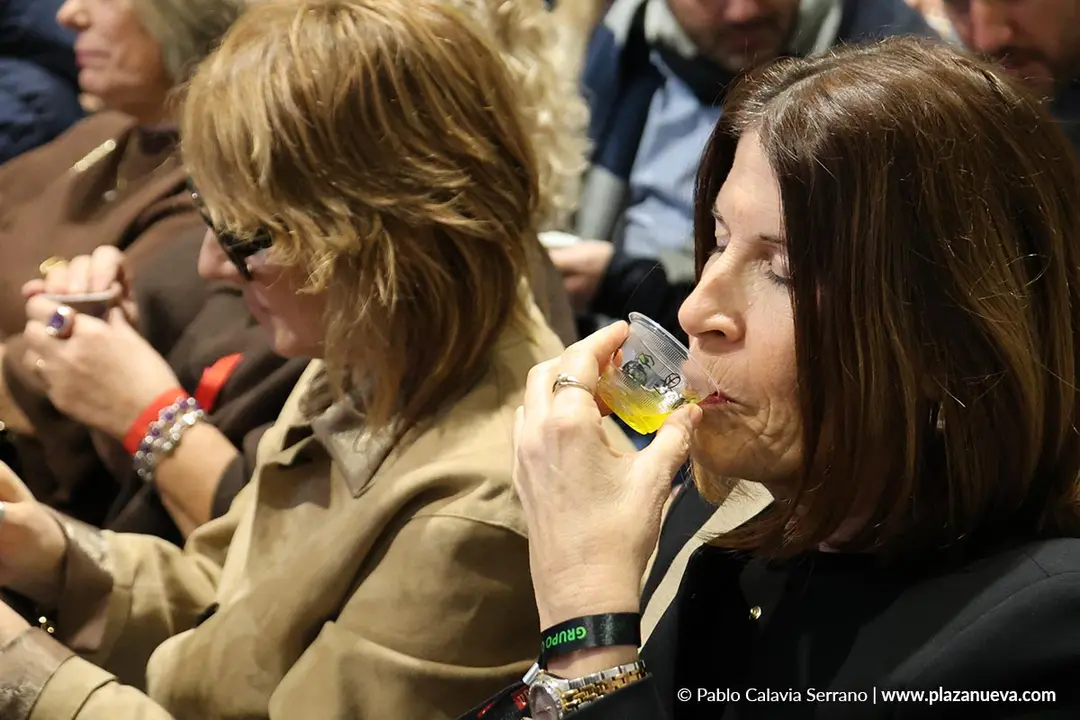 Aceites Sand&uacute;a celebra su 50&ordm; aniversario con la inauguraci&oacute;n de nuevas instalaciones en la CAT 20