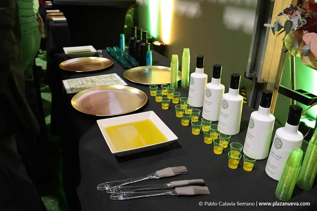 Aceites Sand&uacute;a celebra su 50&ordm; aniversario con la inauguraci&oacute;n de nuevas instalaciones en la CAT 27