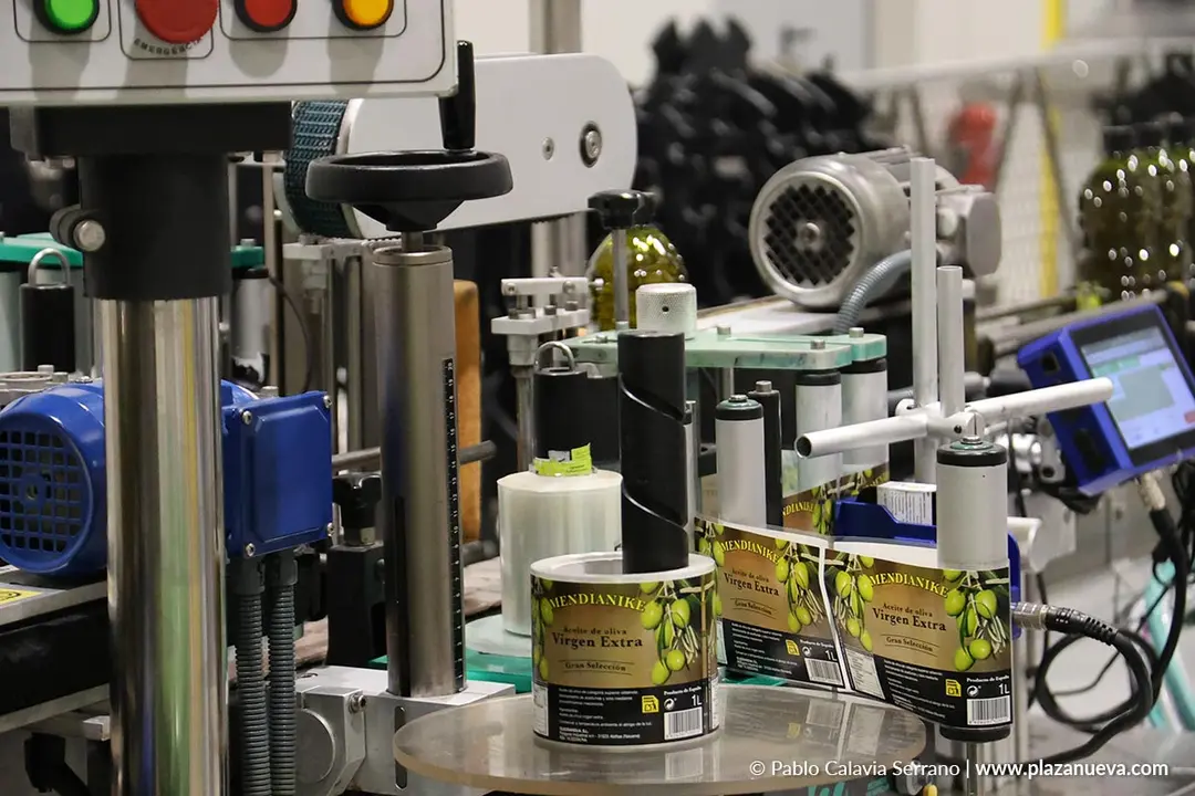 Aceites Sand&uacute;a celebra su 50&ordm; aniversario con la inauguraci&oacute;n de nuevas instalaciones en la CAT 40