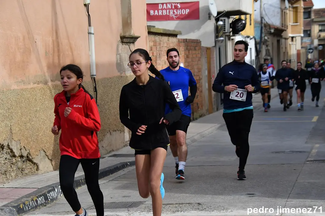 Virgen de la Paz Cintru&eacute;nigo 2026 Cross absoluto 9