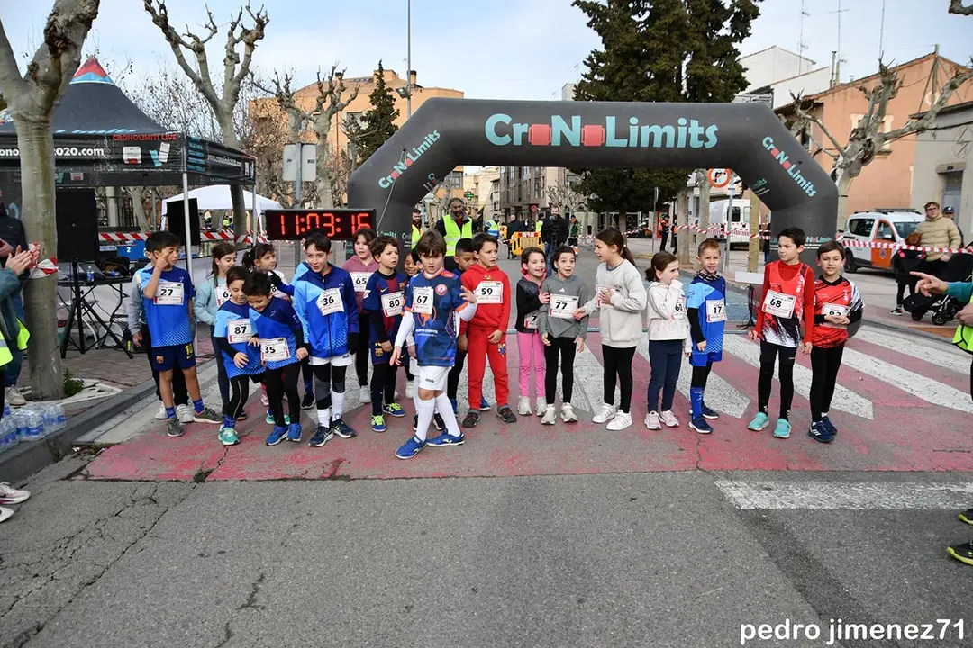 Virgen de la Paz Cintru&eacute;nigo 2026 Cross infantiles 3
