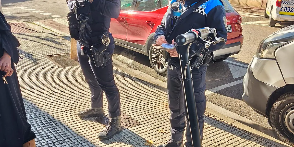 La Polic&iacute;a Local de Tudela intervino a un hombre de 29 a&ntilde;os con patinete el&eacute;ctrico tras dar positivo en drogas