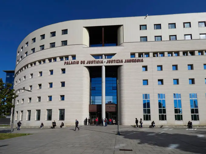 Archivo - El Palacio de Justicia de Pamplona (Navarra)