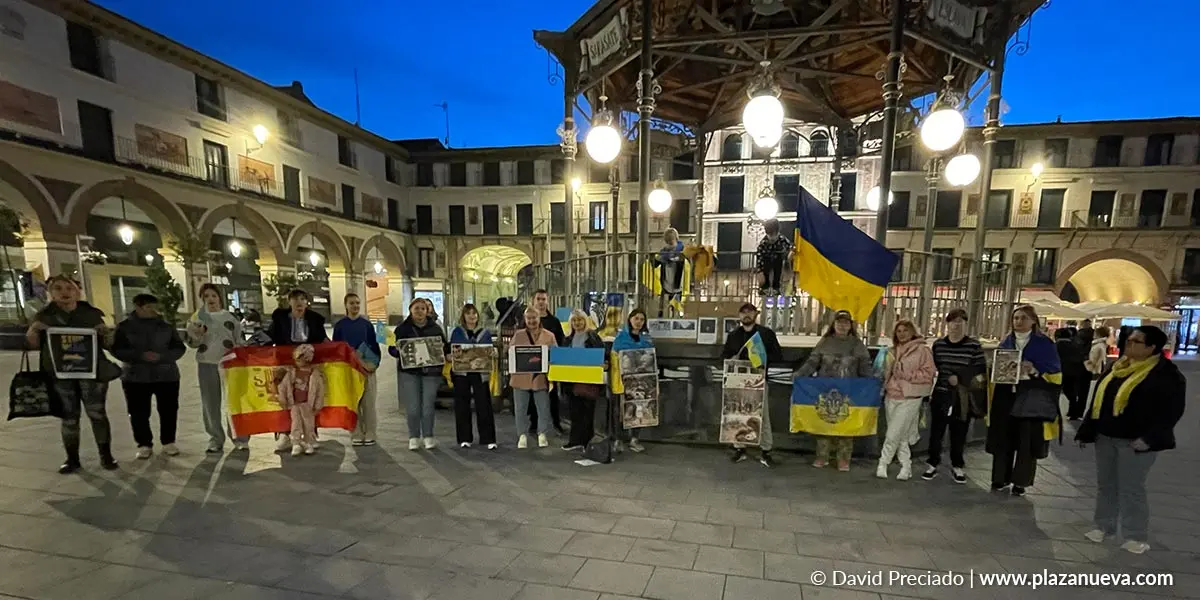 Una veintena de personas se concentr&oacute; en Tudela al cumplirse cuatro a&ntilde;os de la invasi&oacute;n rusa de Ucrania