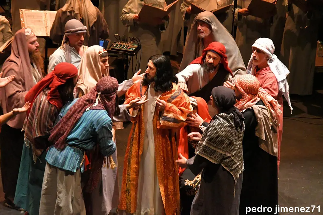 Cintru&eacute;nigo Pasi&oacute;n Superstar 1