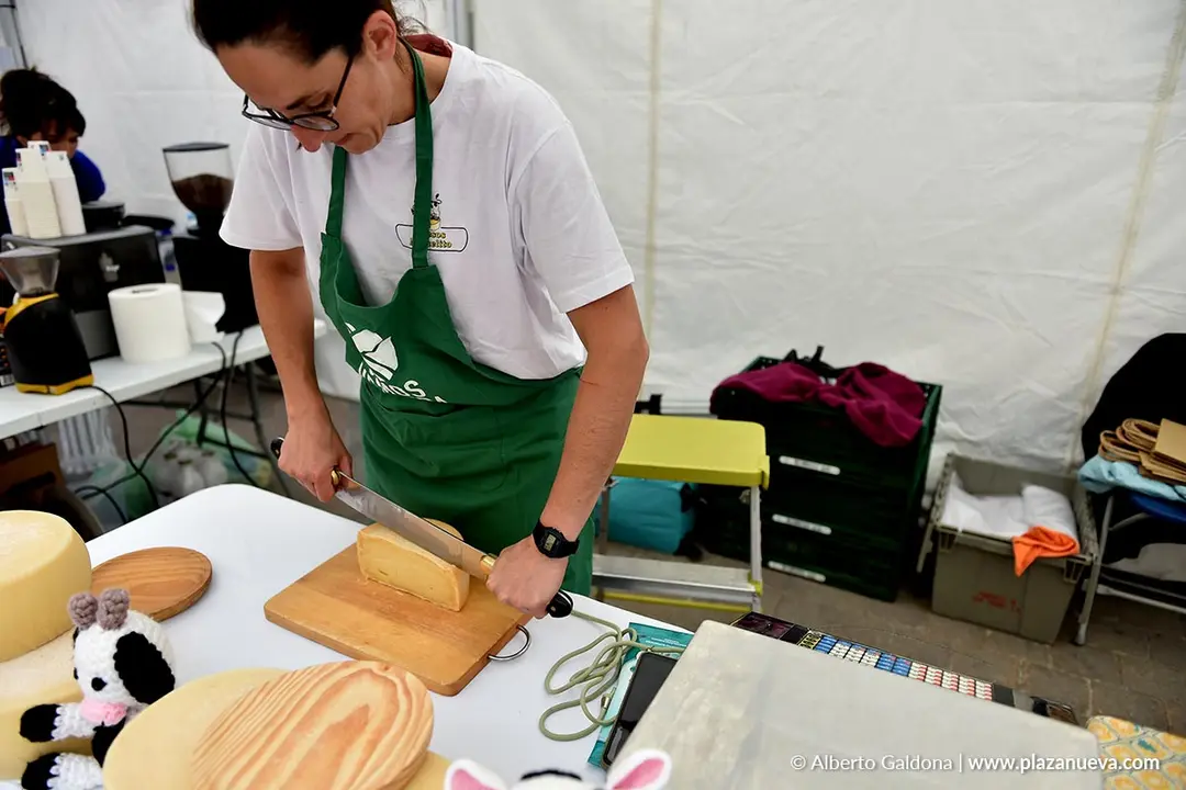 I Feria de Producto Local y Artesan&iacute;a de la Ribera Alta de Navarra en Falces 2026 5